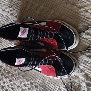 Red/black Vans hi top
